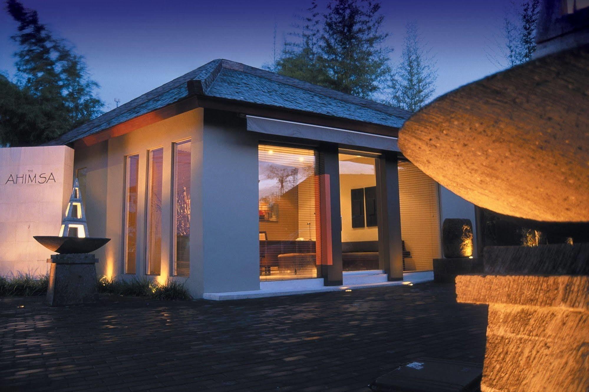 The Ahimsa Villa Seminyak Dış mekan fotoğraf